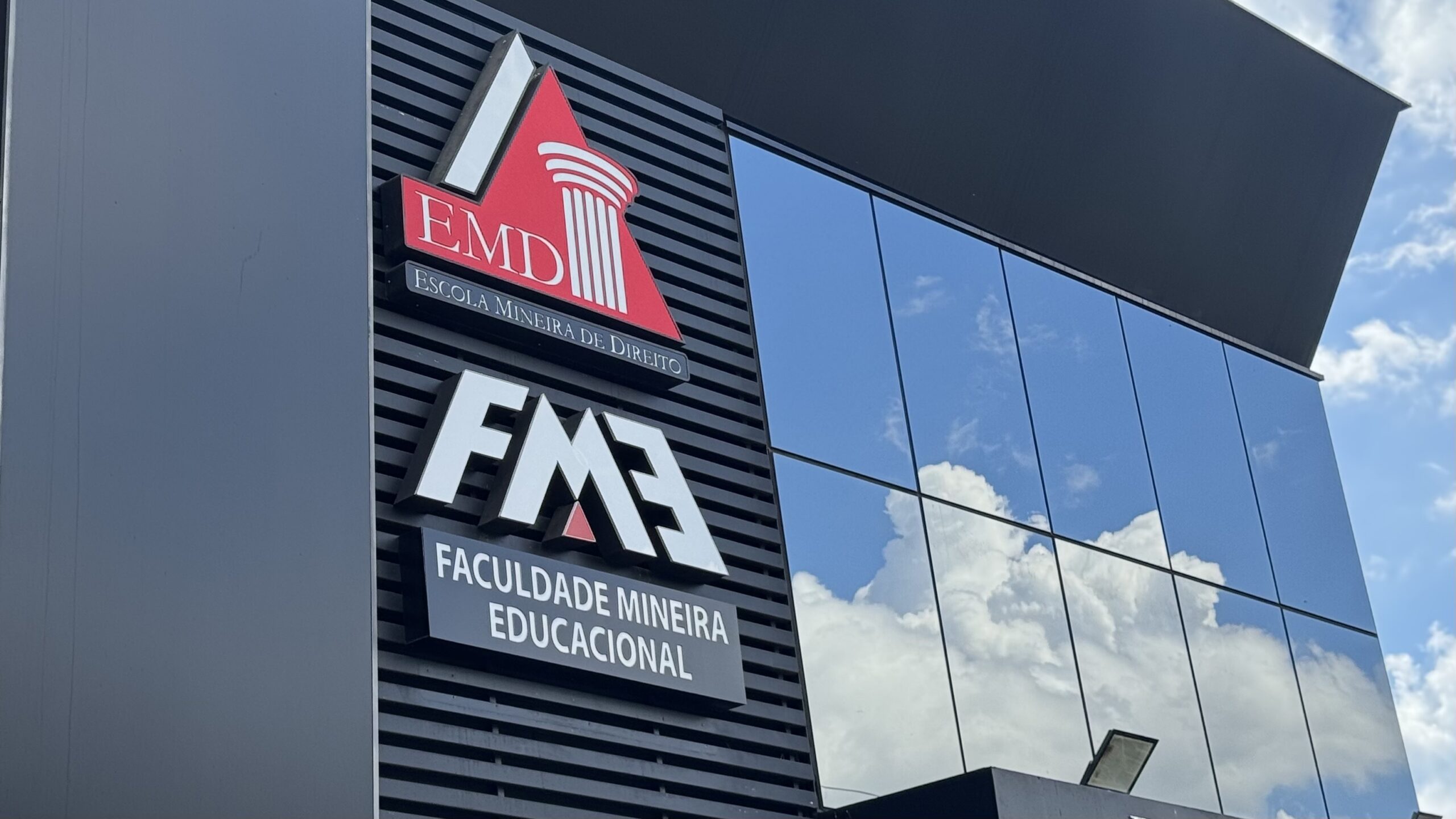 Alunos da Escola Mineira de Direito poderão participar de seleção de estágio da Justiça Federal em Varginha