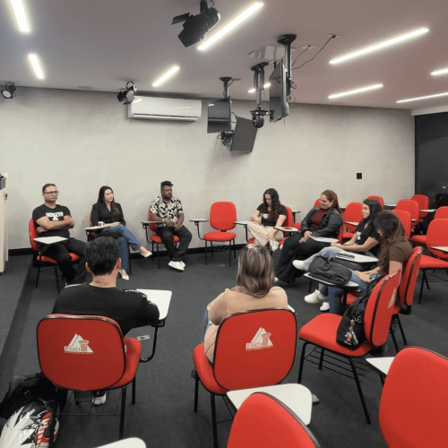 Primeiro encontro do GEDH/EMD reúne alunos e inicia debates sobre direitos humanos